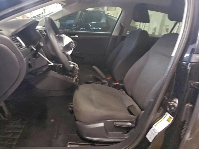 2012 VOLKSWAGEN JETTA BASE  