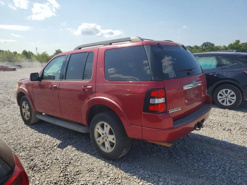 2010 FORD EXPLORER XLT  