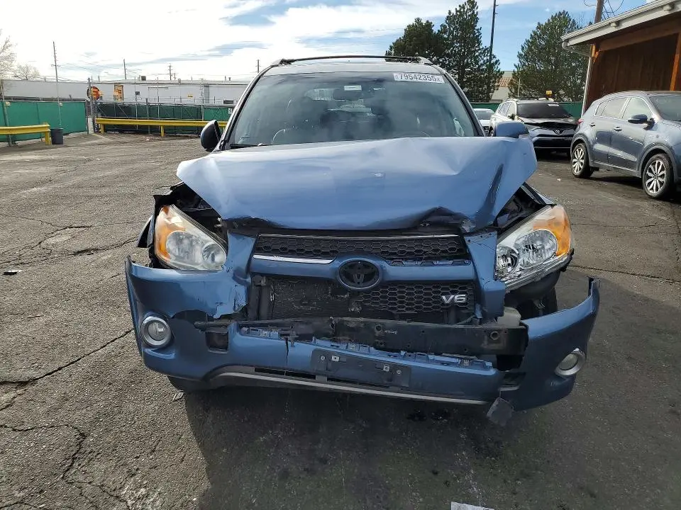 2010 TOYOTA RAV4 LIMITED  