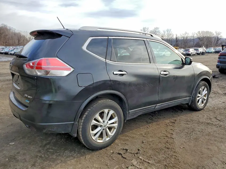 2014 NISSAN ROGUE SV  
