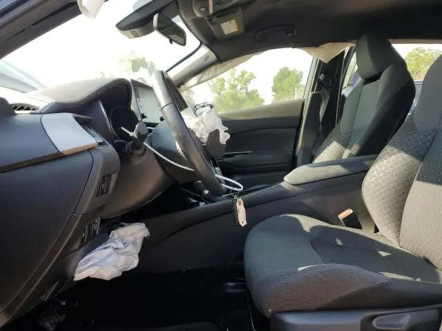 2021 TOYOTA C-HR XLE  