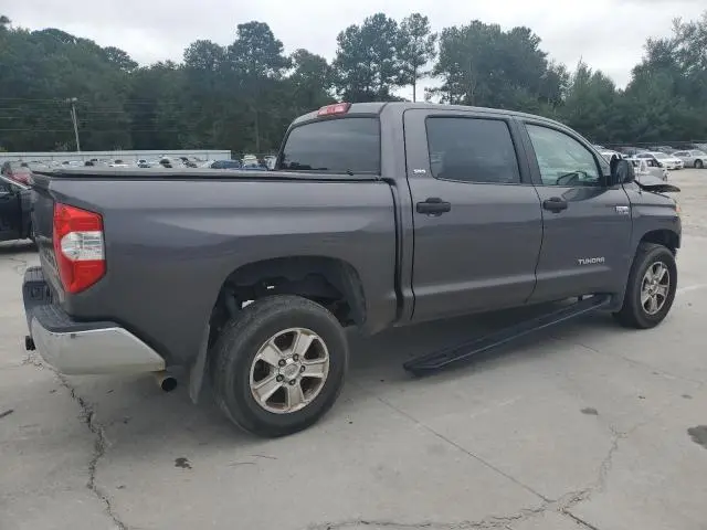 2015 TOYOTA TUNDRA CREWMAX SR5  