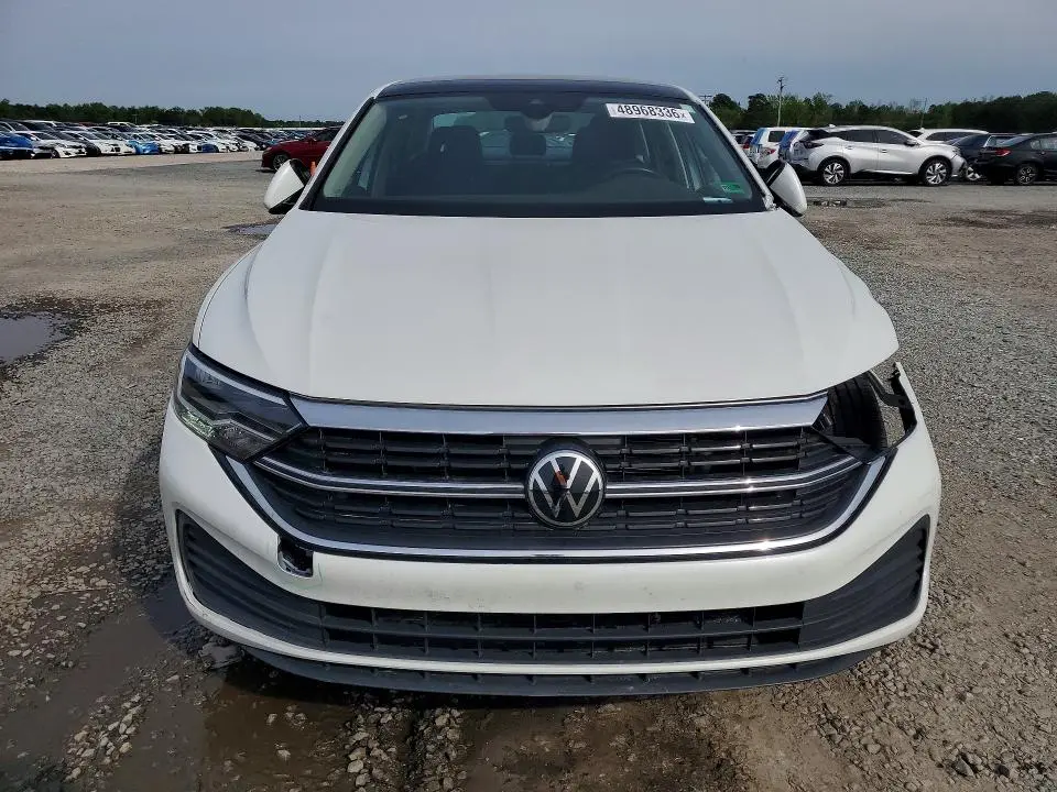2023 VOLKSWAGEN JETTA SE  
