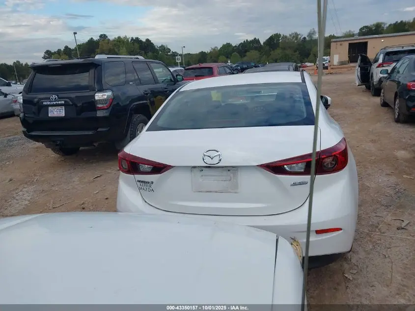 2017 MAZDA MAZDA3 TOURING