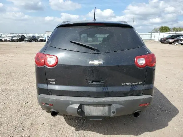 2011 CHEVROLET TRAVERSE LT  