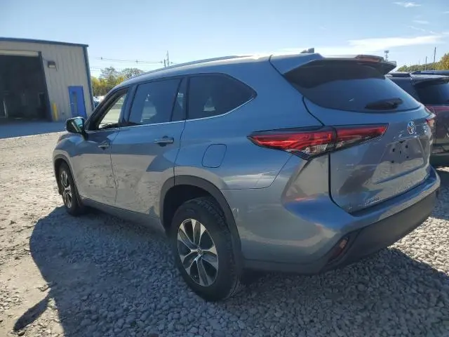 2020 TOYOTA HIGHLANDER XLE  