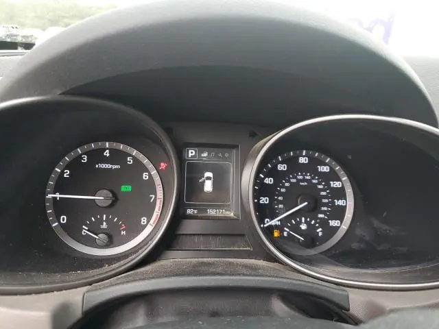 2017 HYUNDAI SANTA FE SE  