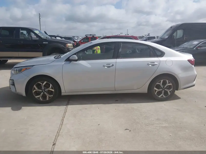 2021 KIA FORTE LXS