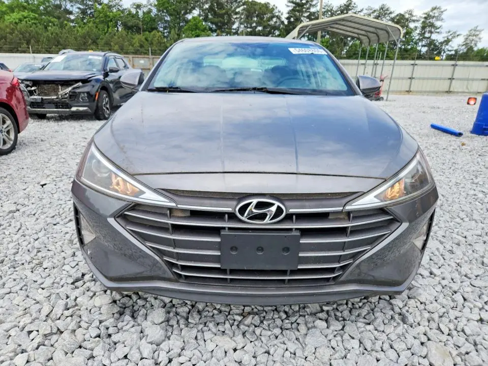 2019 HYUNDAI ELANTRA SEL  