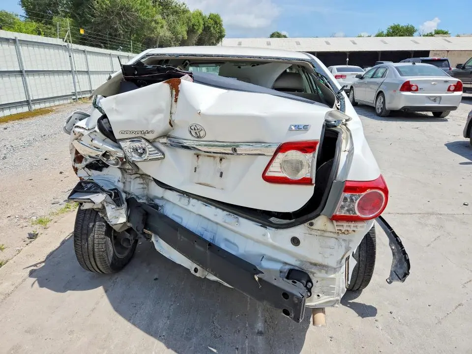 2013 TOYOTA COROLLA L  