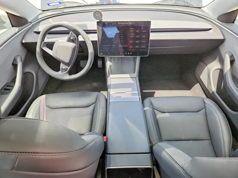 2025 TESLA MODEL 3   