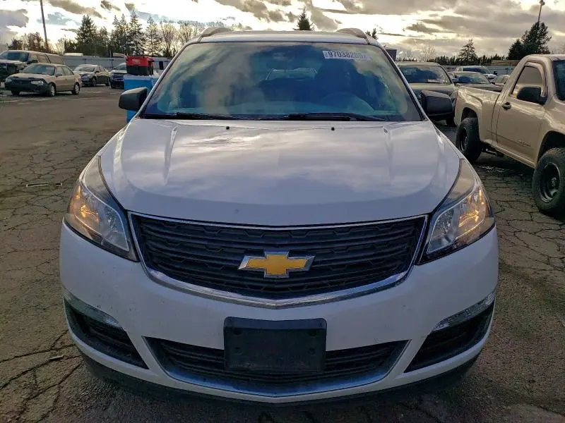 2017 CHEVROLET TRAVERSE LS  