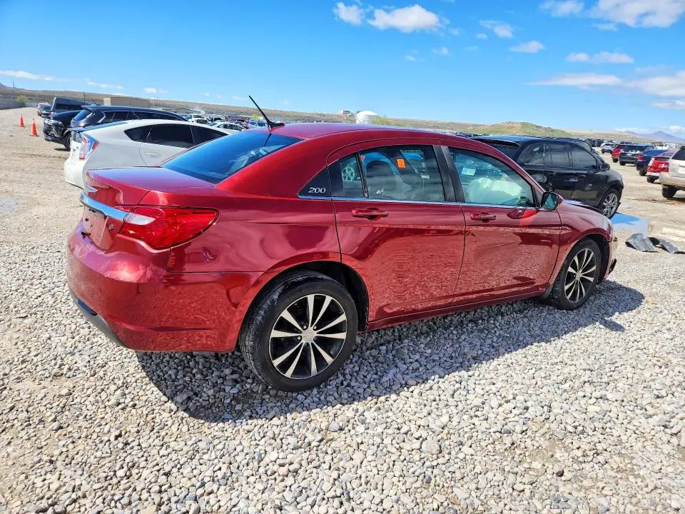 2013 CHRYSLER 200 LIMITED  