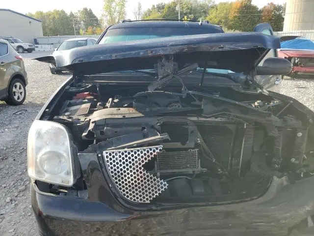 2013 GMC YUKON XL DENALI  