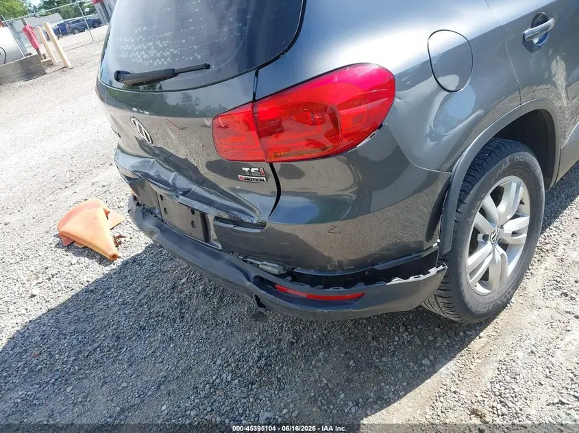 2016 VOLKSWAGEN TIGUAN S