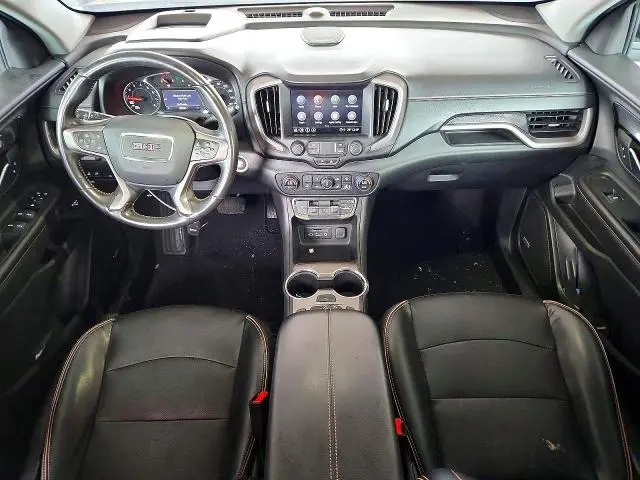 2022 GMC TERRAIN AT4  
