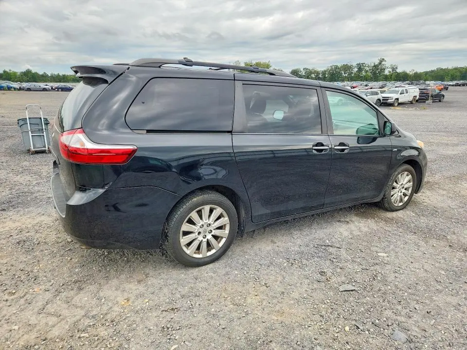 2016 TOYOTA SIENNA XLE PREMIUM 7-PASSENGER  