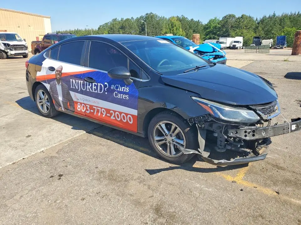 2017 CHEVROLET CRUZE LT  