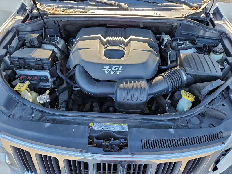 2012 JEEP GRAND CHEROKEE LAREDO  