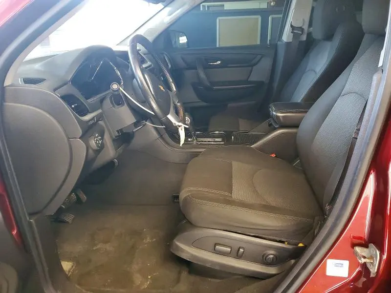 2015 CHEVROLET TRAVERSE LT  