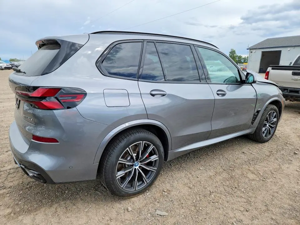 2024 BMW X5 XDRIVE50E  