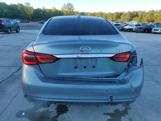 2018 INFINITI Q50 LUXE  