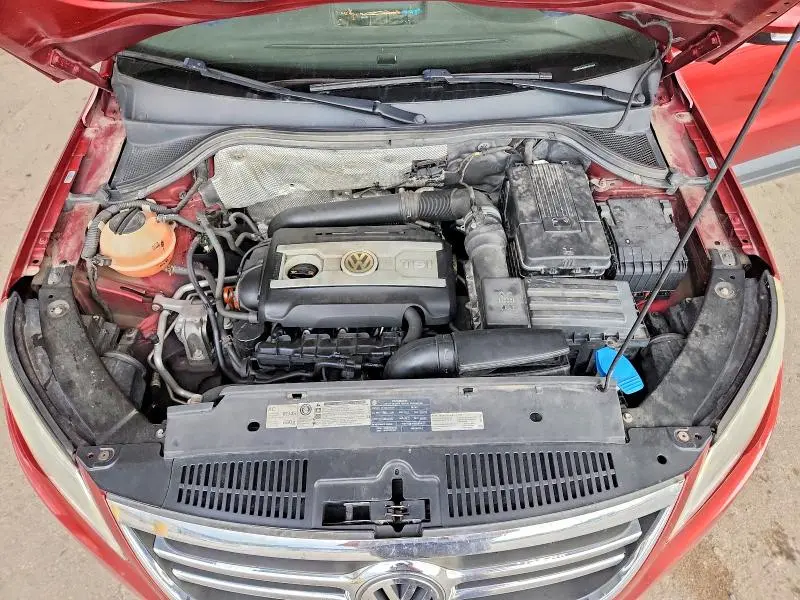 2011 VOLKSWAGEN TIGUAN S  