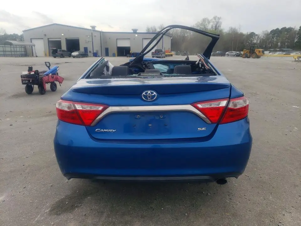 2017 TOYOTA CAMRY   