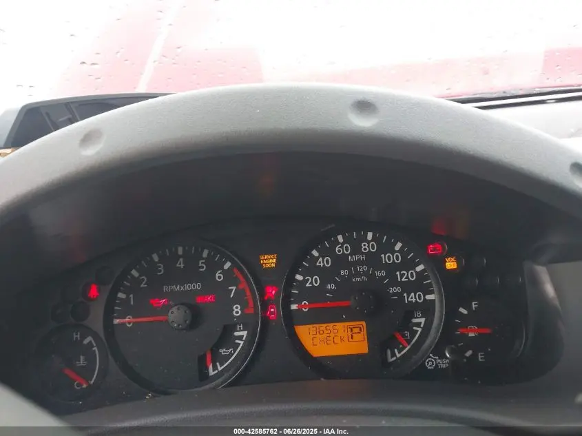 2011 NISSAN FRONTIER SV