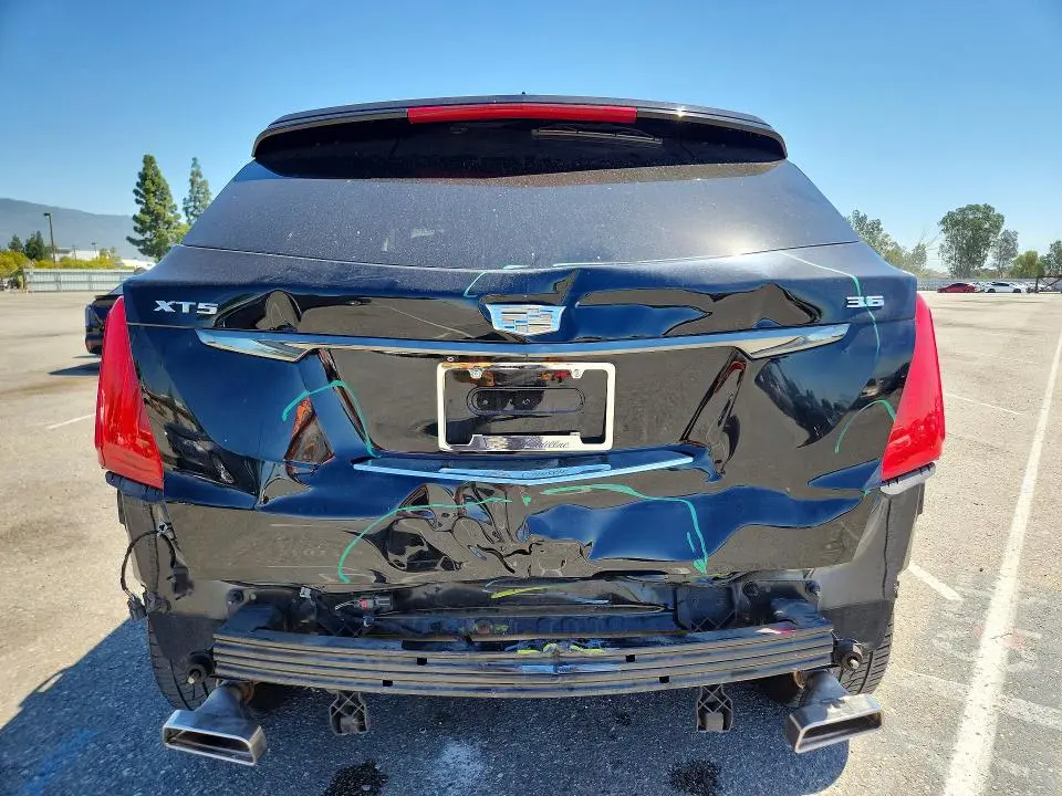 2019 CADILLAC XT5   