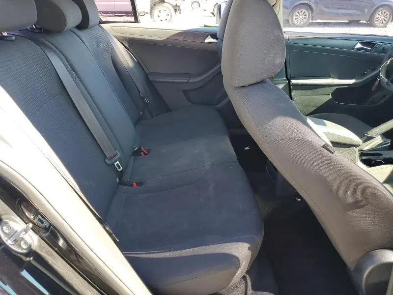 2015 VOLKSWAGEN JETTA BASE  