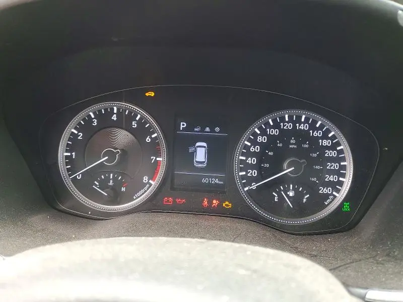 2020 HYUNDAI SANTA FE SE  