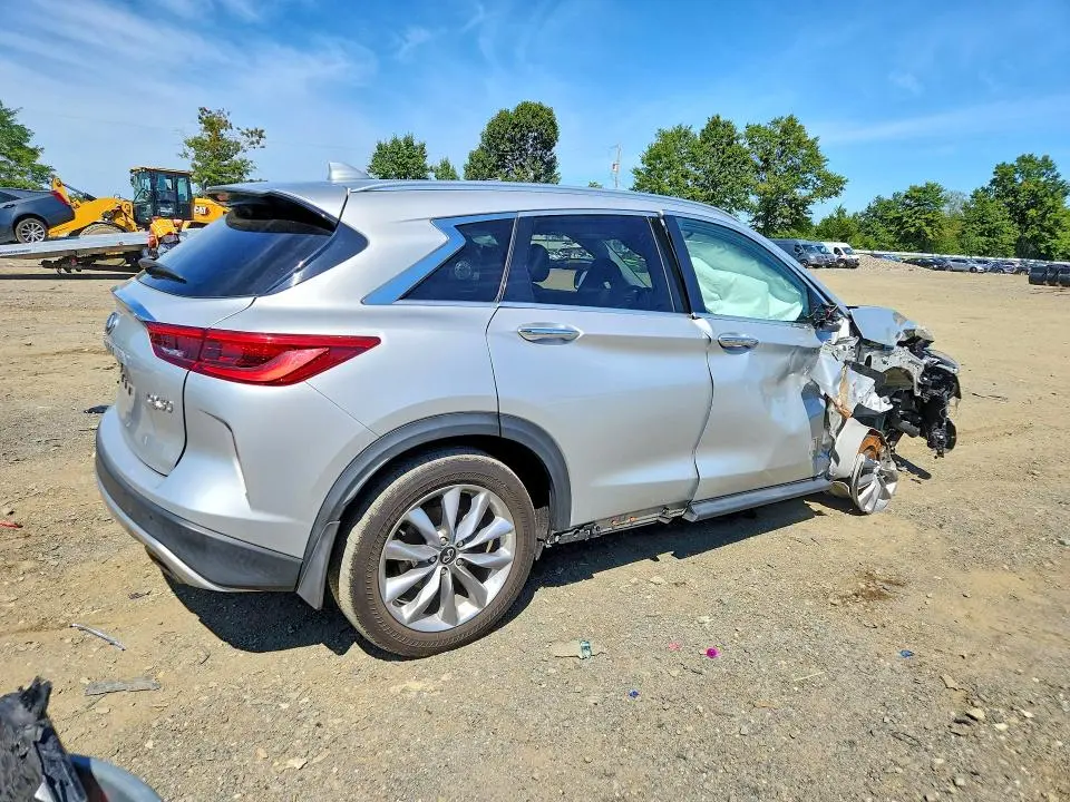 2021 INFINITI QX50 LUXE  