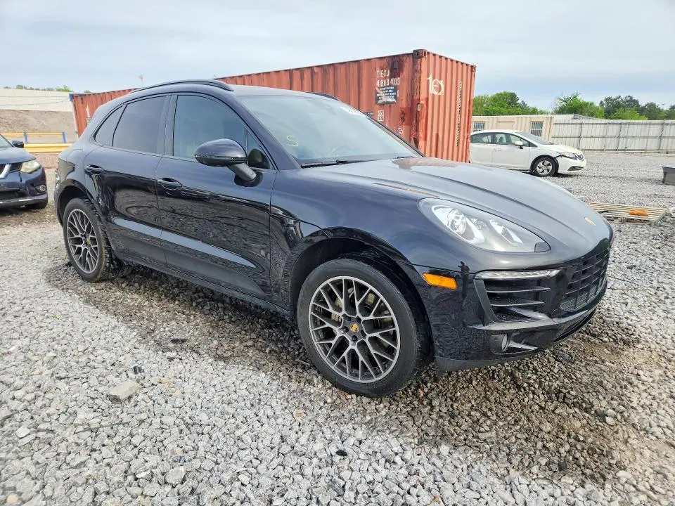 2017 PORSCHE MACAN S  