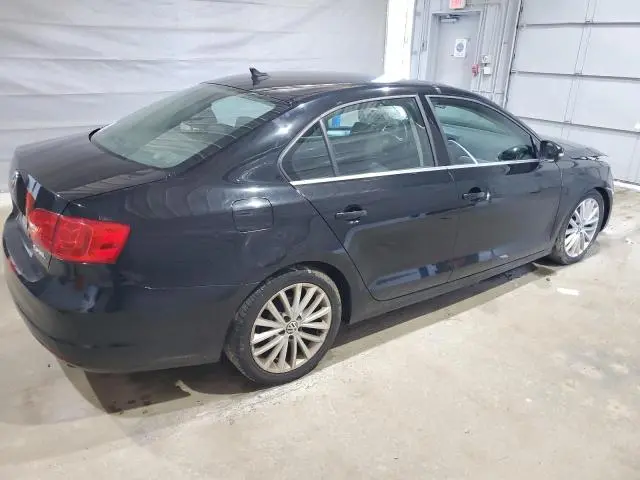 2011 VOLKSWAGEN JETTA SEL  