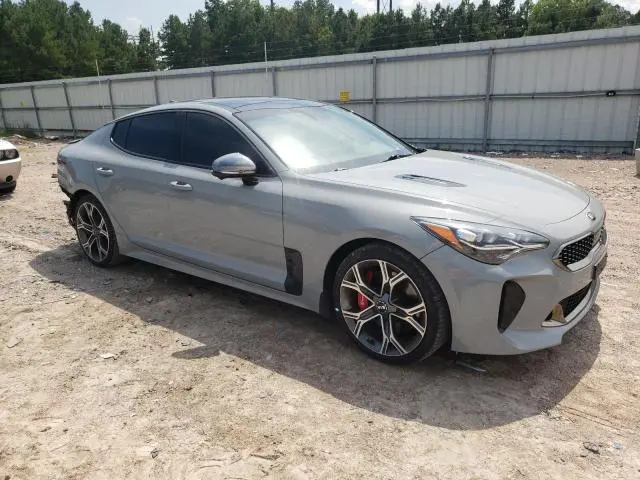 2019 KIA STINGER GT1  