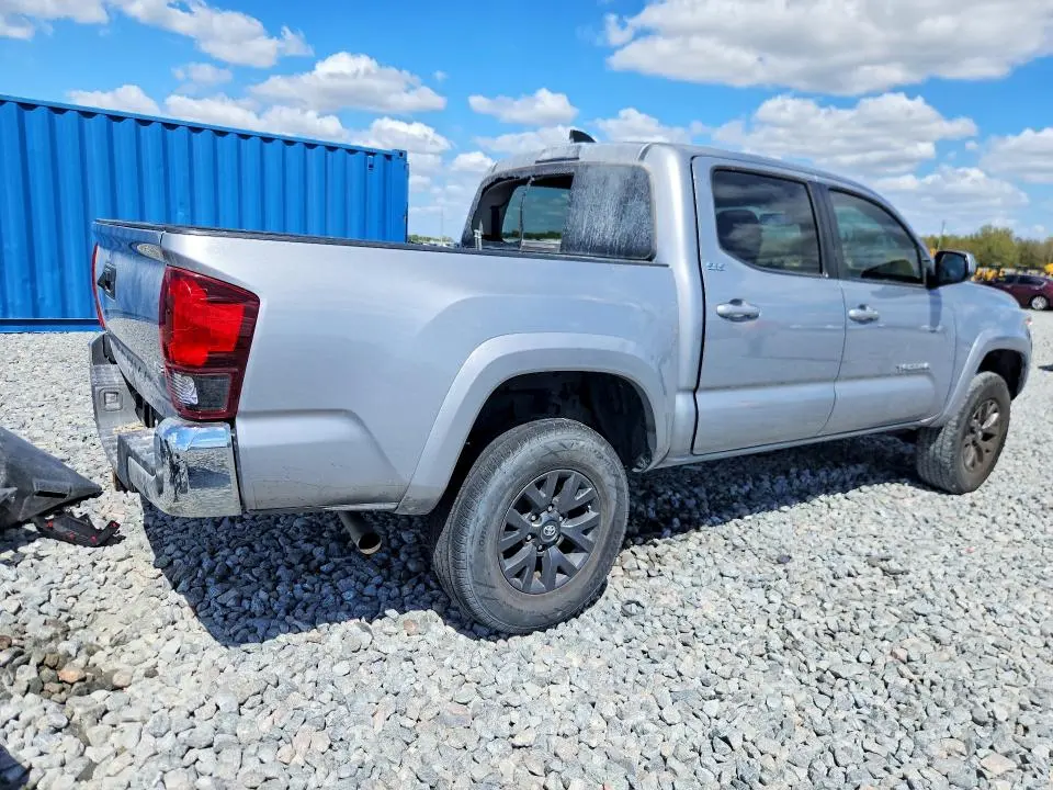 2021 TOYOTA TACOMA SR5 V6  