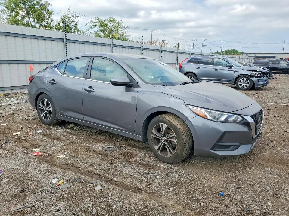 2022 NISSAN SENTRA SV  