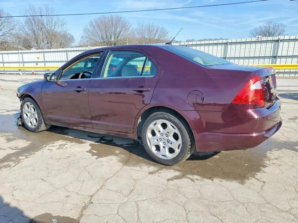 2011 FORD FUSION SE  
