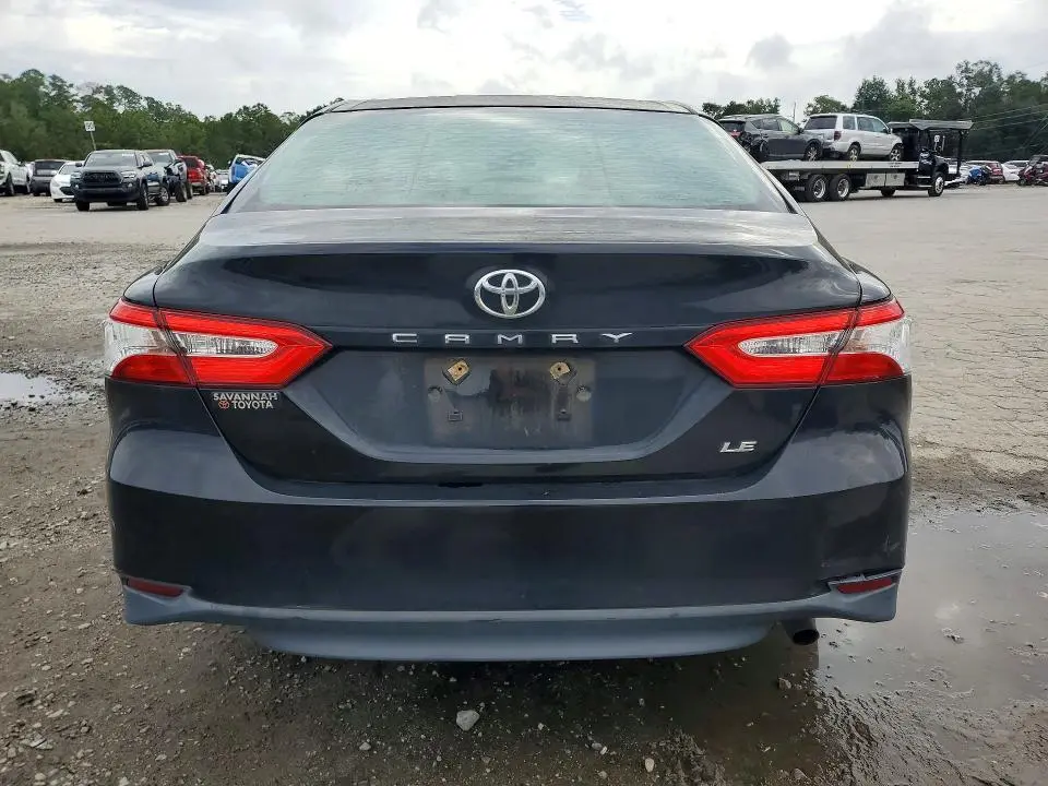 2018 TOYOTA CAMRY LE  