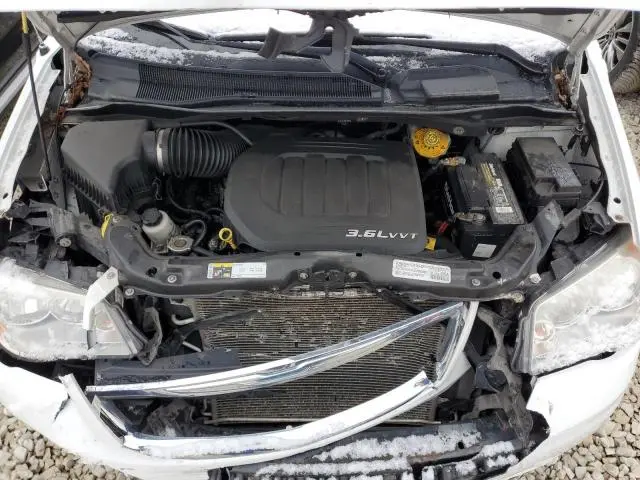 2014 CHRYSLER TOWN & COUNTRY TOURING L  
