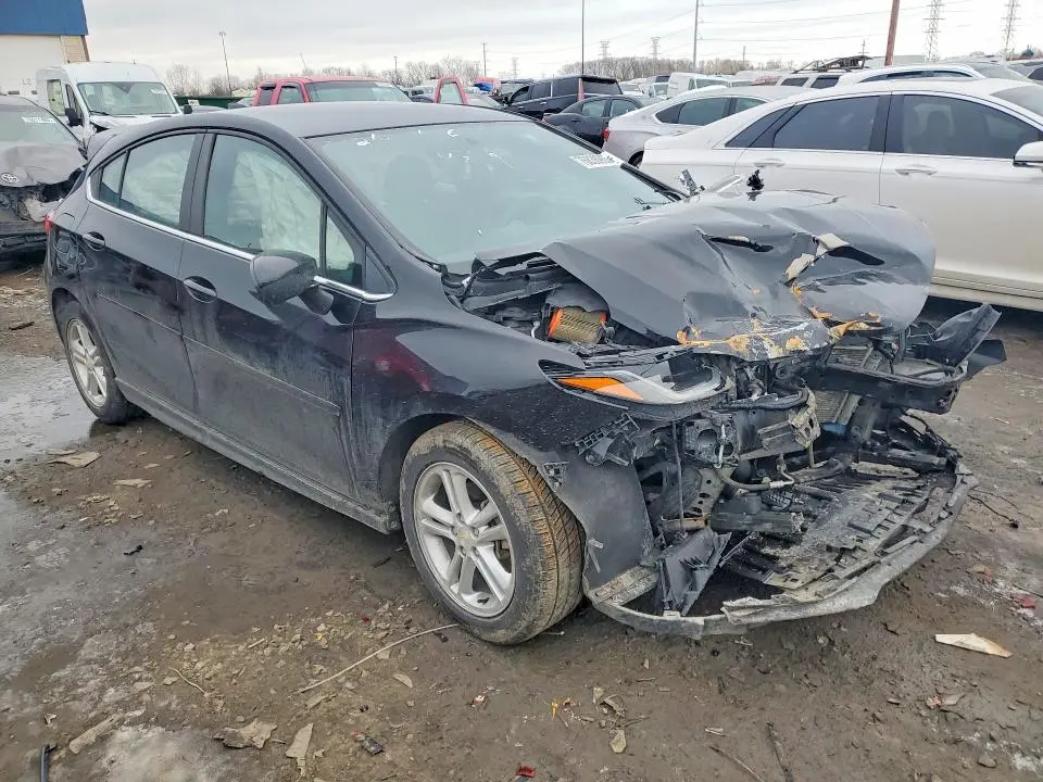 2017 CHEVROLET CRUZE LT  