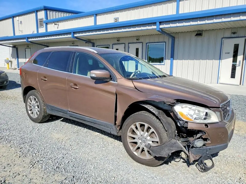 2010 VOLVO XC60 T6  
