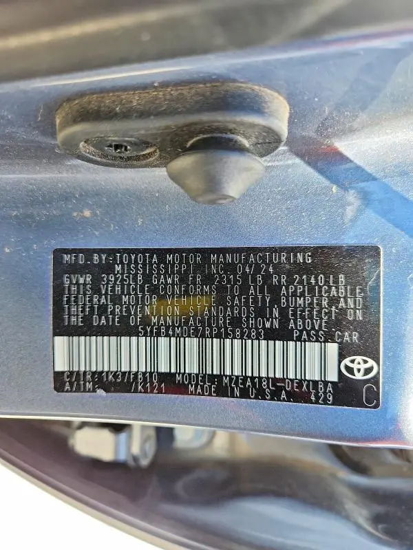 2024 TOYOTA COROLLA LE  