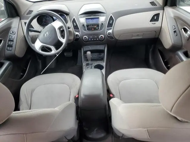 2011 HYUNDAI TUCSON GL  