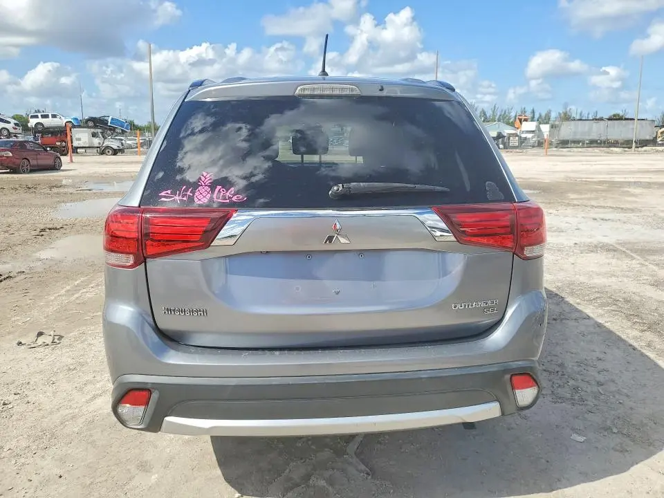 2016 MITSUBISHI OUTLANDER SE  