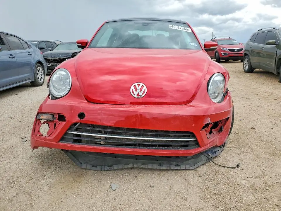 2019 VOLKSWAGEN BEETLE SE  