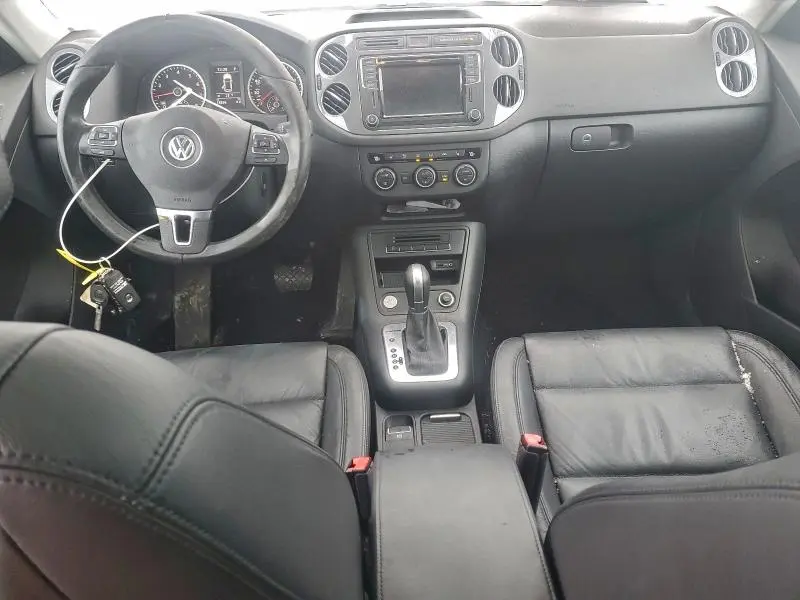 2017 VOLKSWAGEN TIGUAN SPORT  