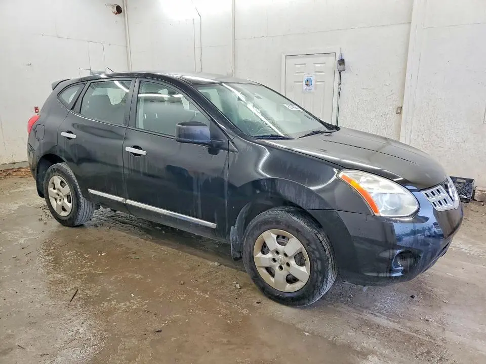 2012 NISSAN ROGUE S  