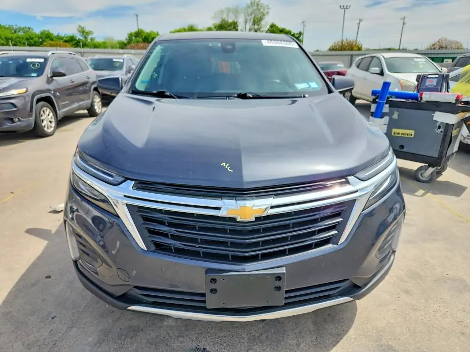 2022 CHEVROLET EQUINOX LT  